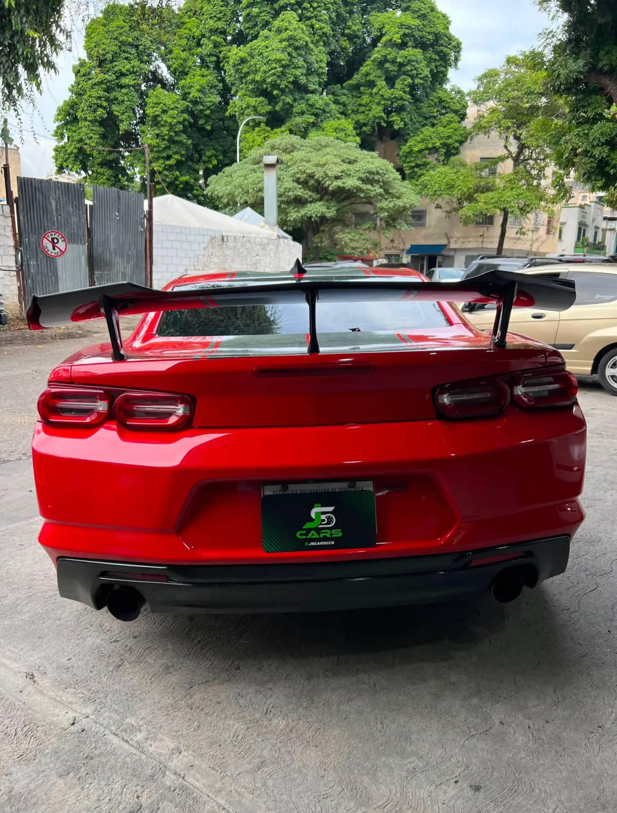 Chevrolet Camaro 2021 — foto 6