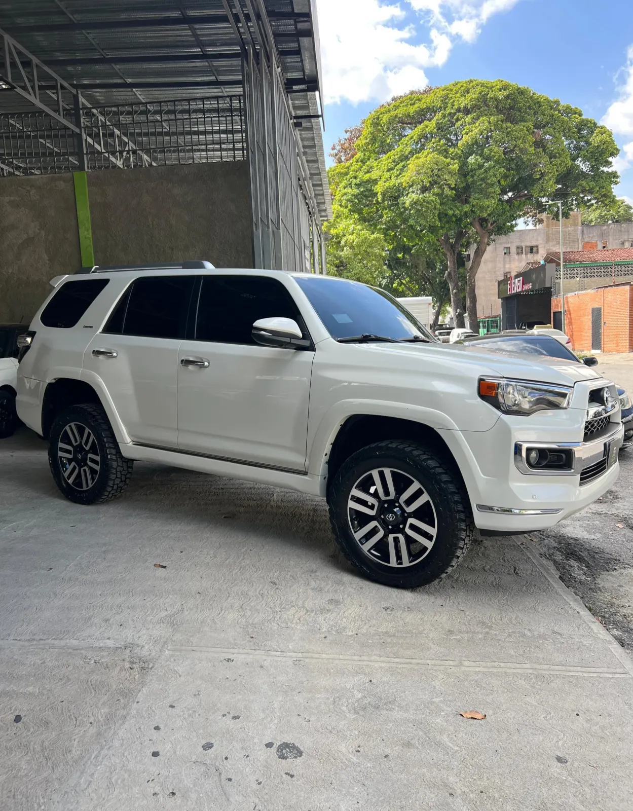 Toyota Limited 2019 — foto 10