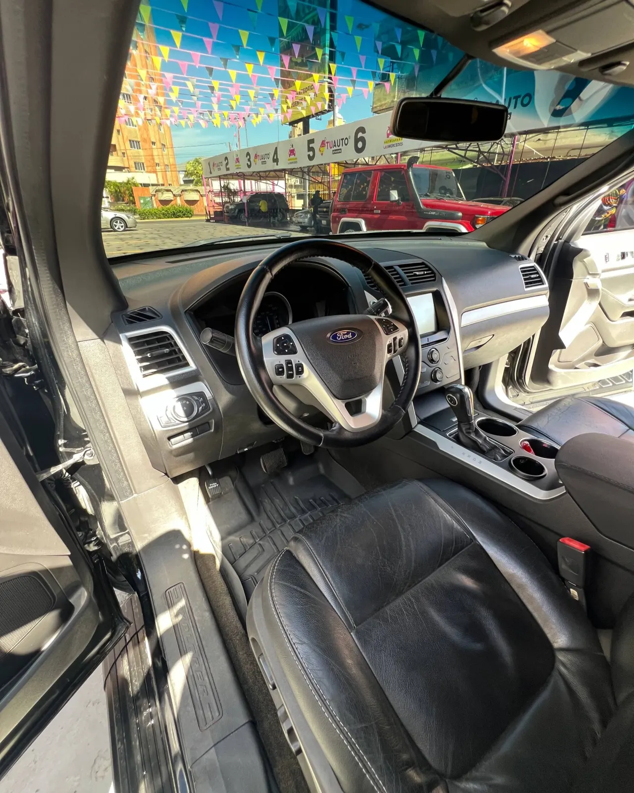 Ford Explorer XLT 2014 — foto 5