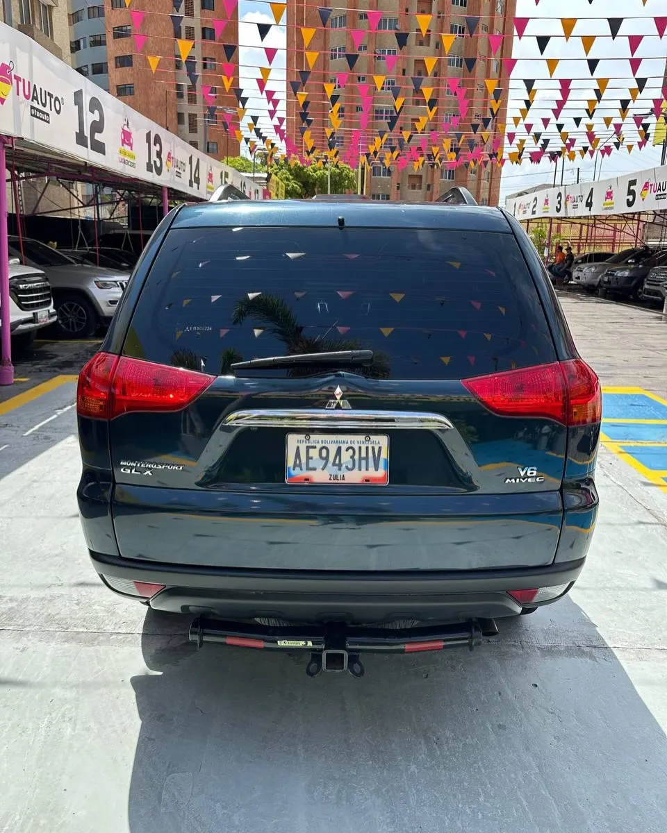 Mitsubishi Montero GLX 2014 — foto 7