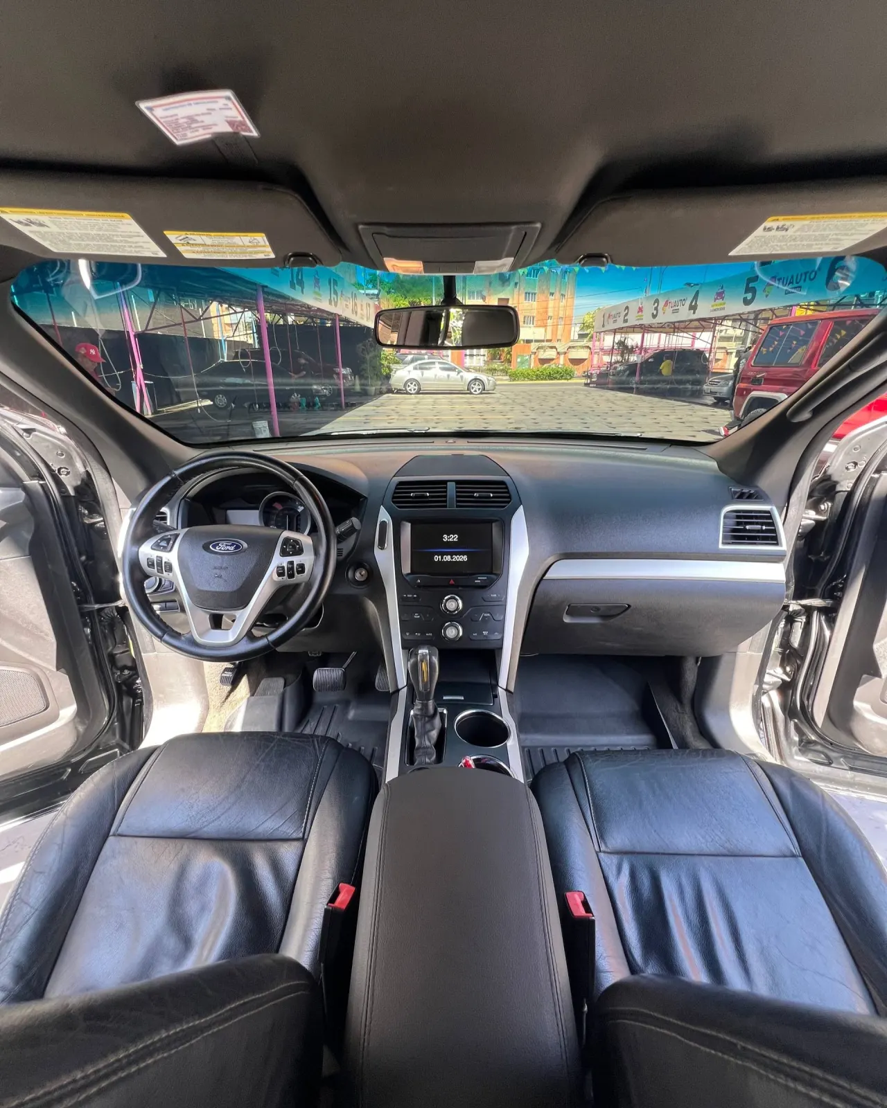 Ford Explorer XLT 2014 — foto 9