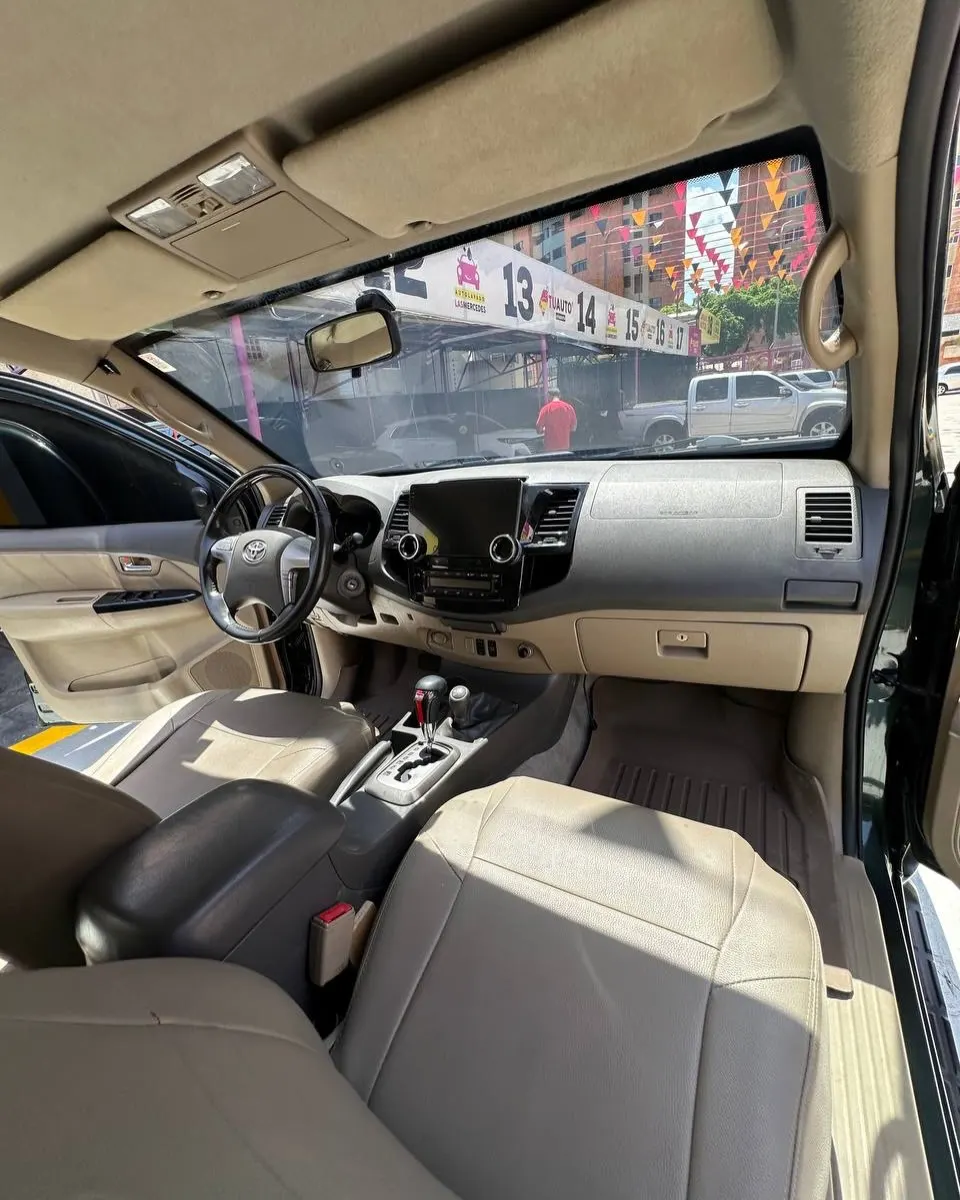 Toyota Fortuner Blindada 2014 — foto 5