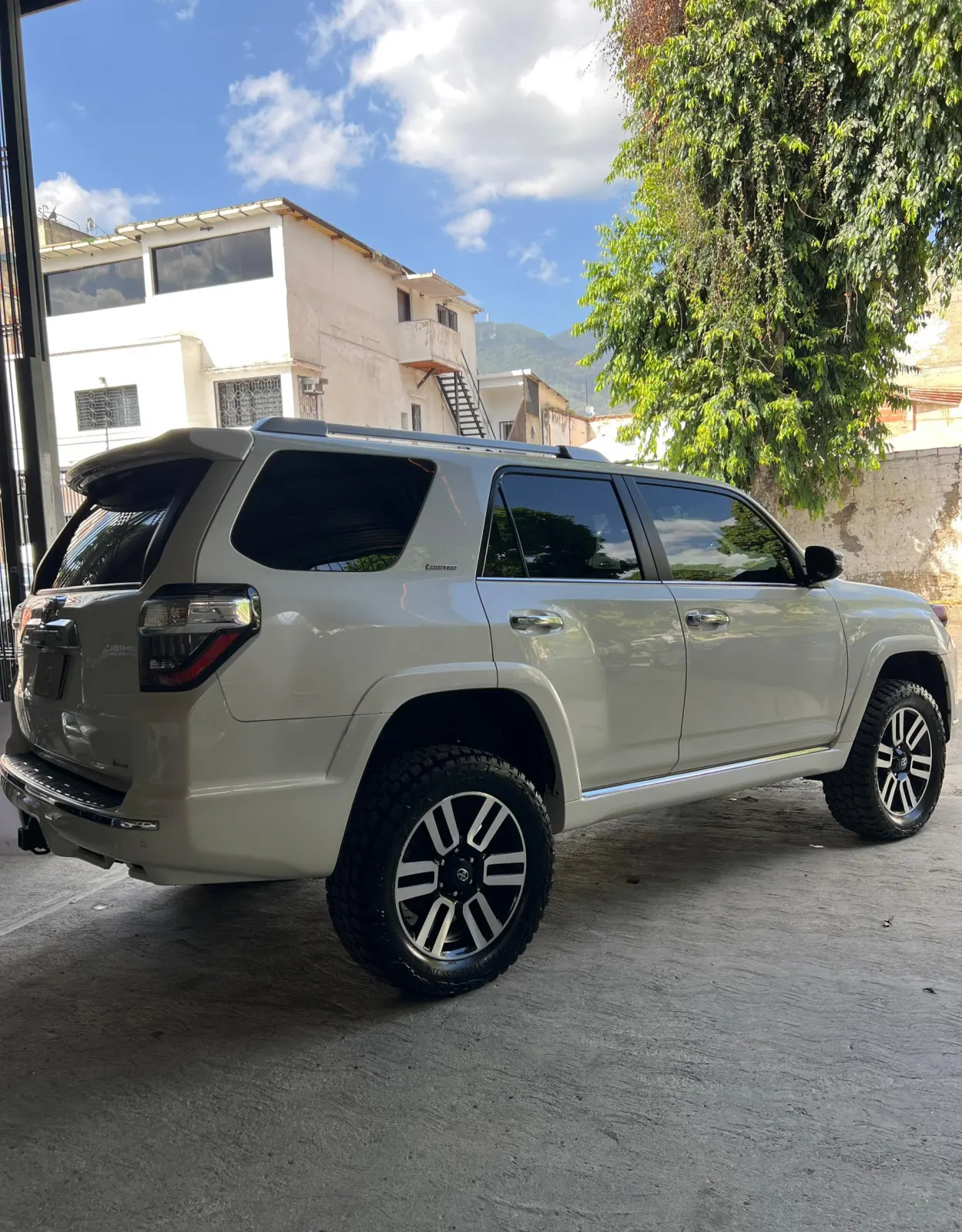 Toyota Limited 2019 — foto 8