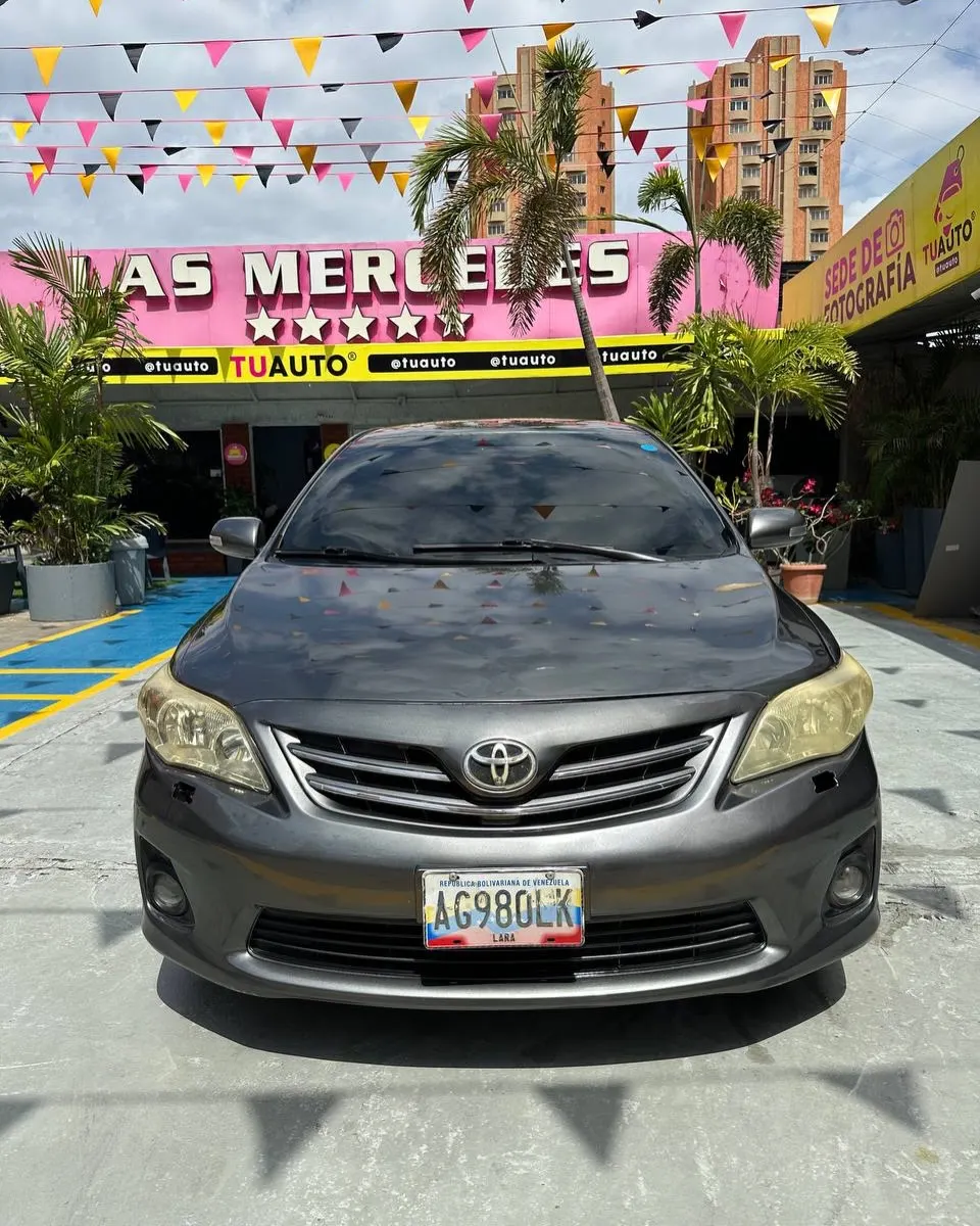 Toyota Corolla GLi 2014 — foto 3