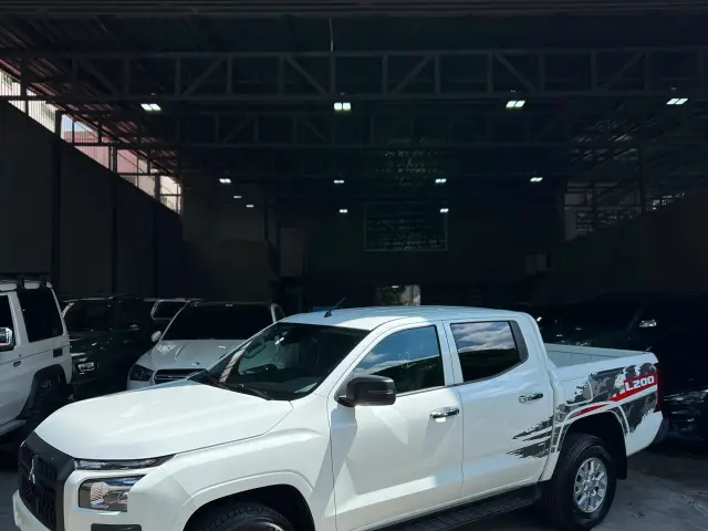 Mitsubishi L200 2026 en Caracas