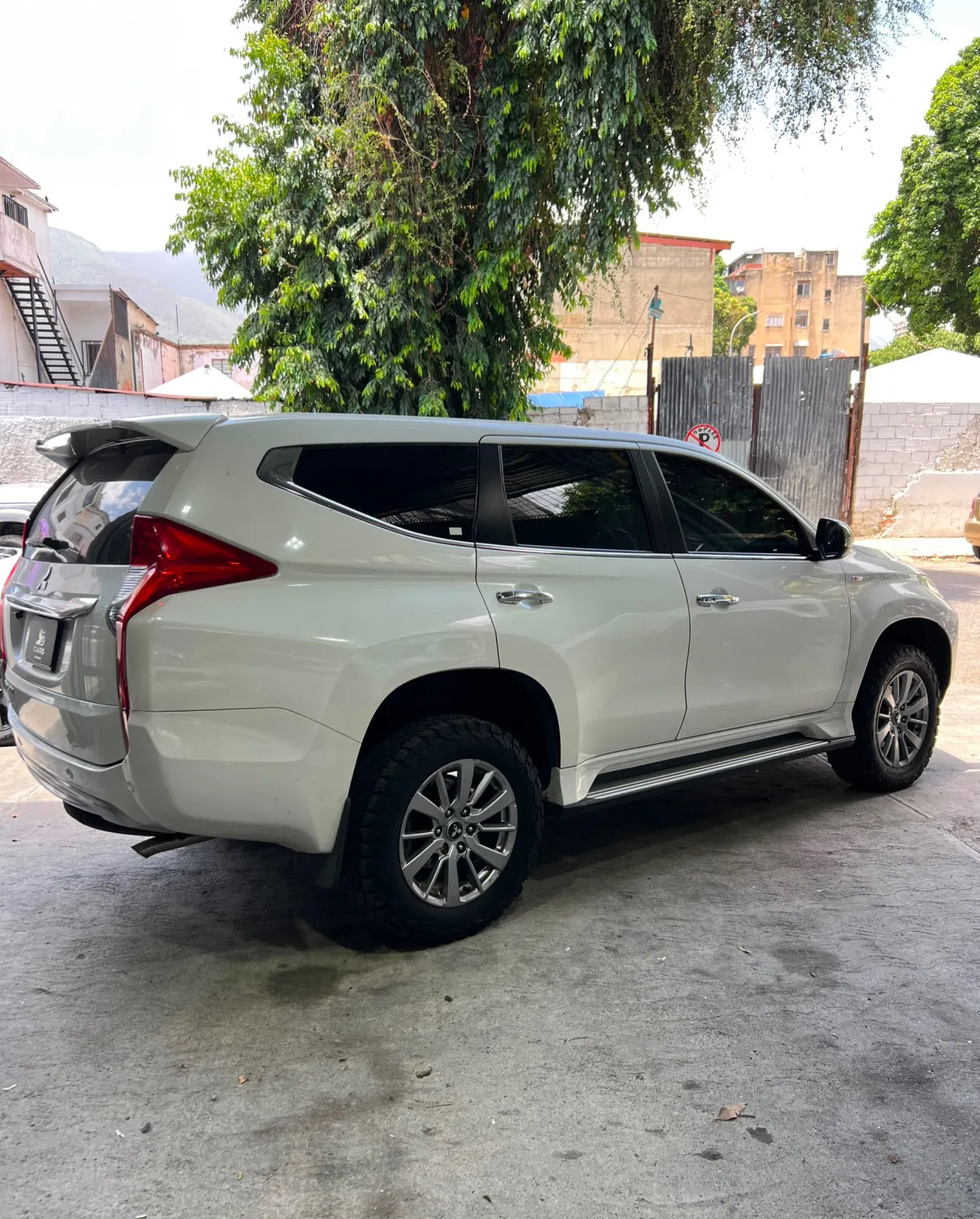 Mitsubishi Montero Sport 2019 — foto 9