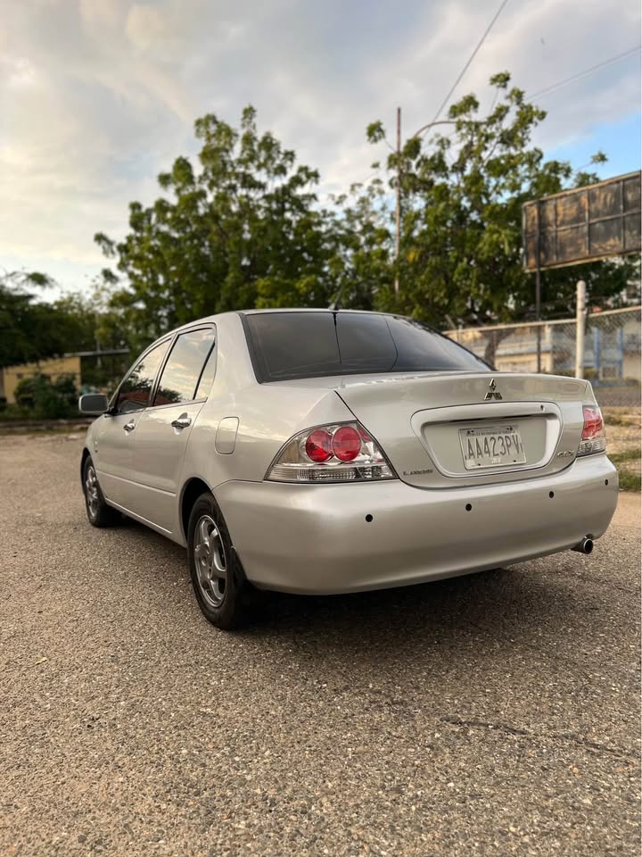 Mitsubishi Lancer 2010