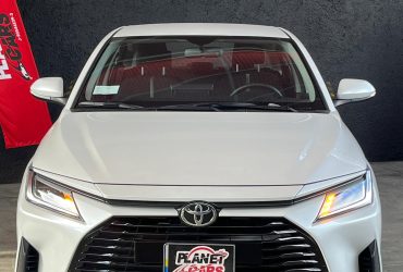 Privado: Toyota Modelo: Yaris E Año: 2026