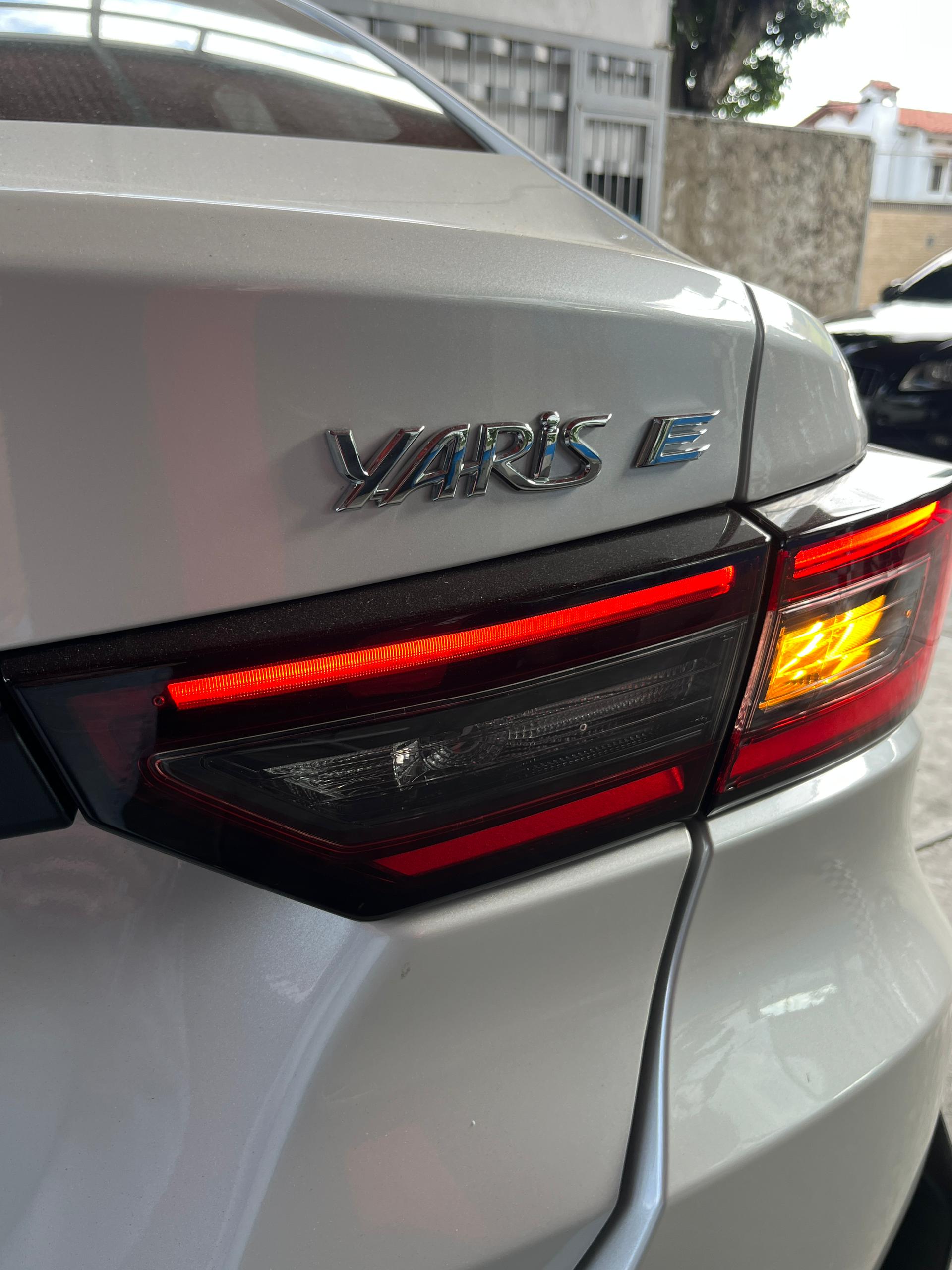 Privado: Toyota Modelo: Yaris E Año: 2026