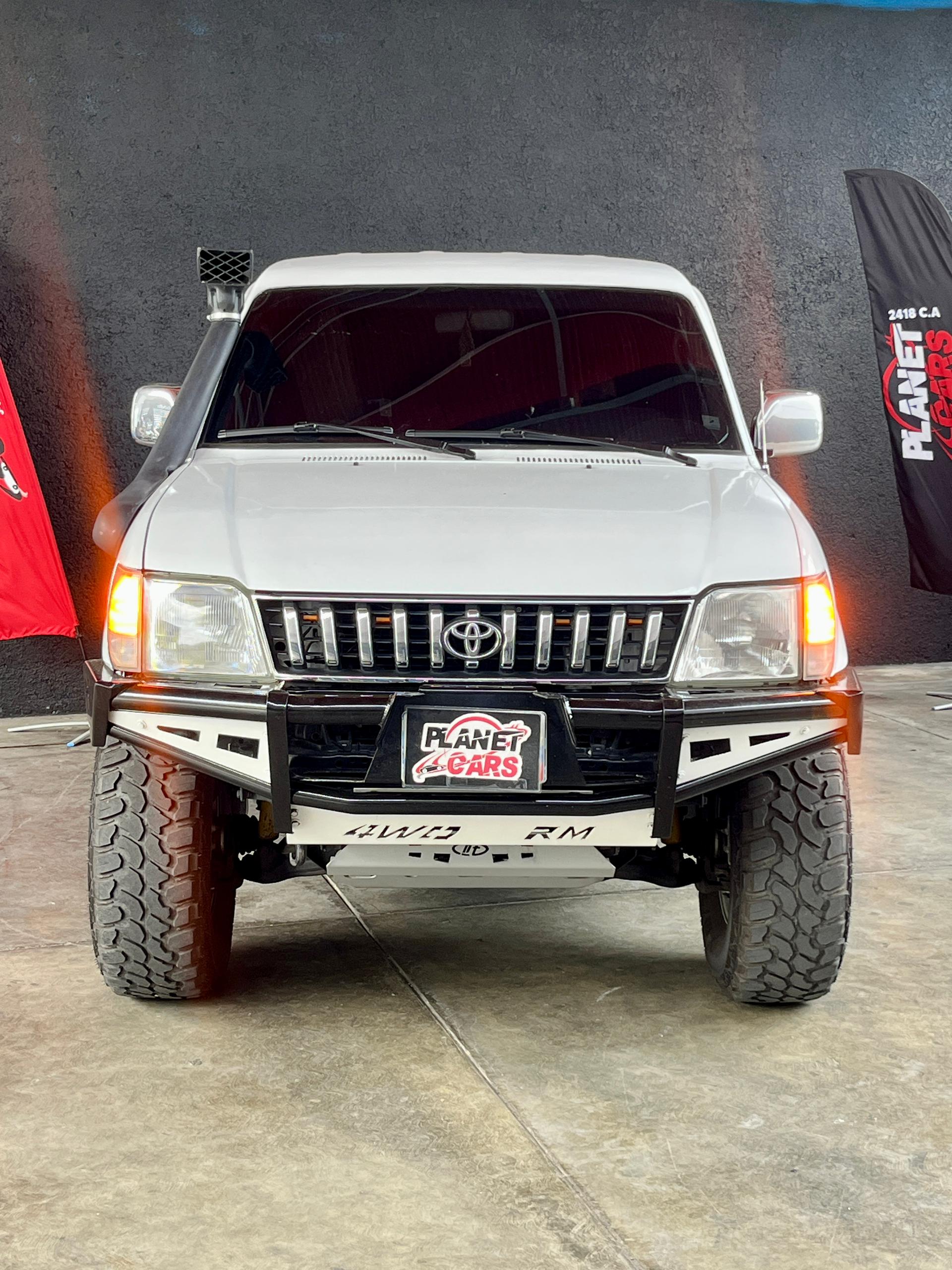 Marca Toyota ▫Modelo: Meru  Año 2.007