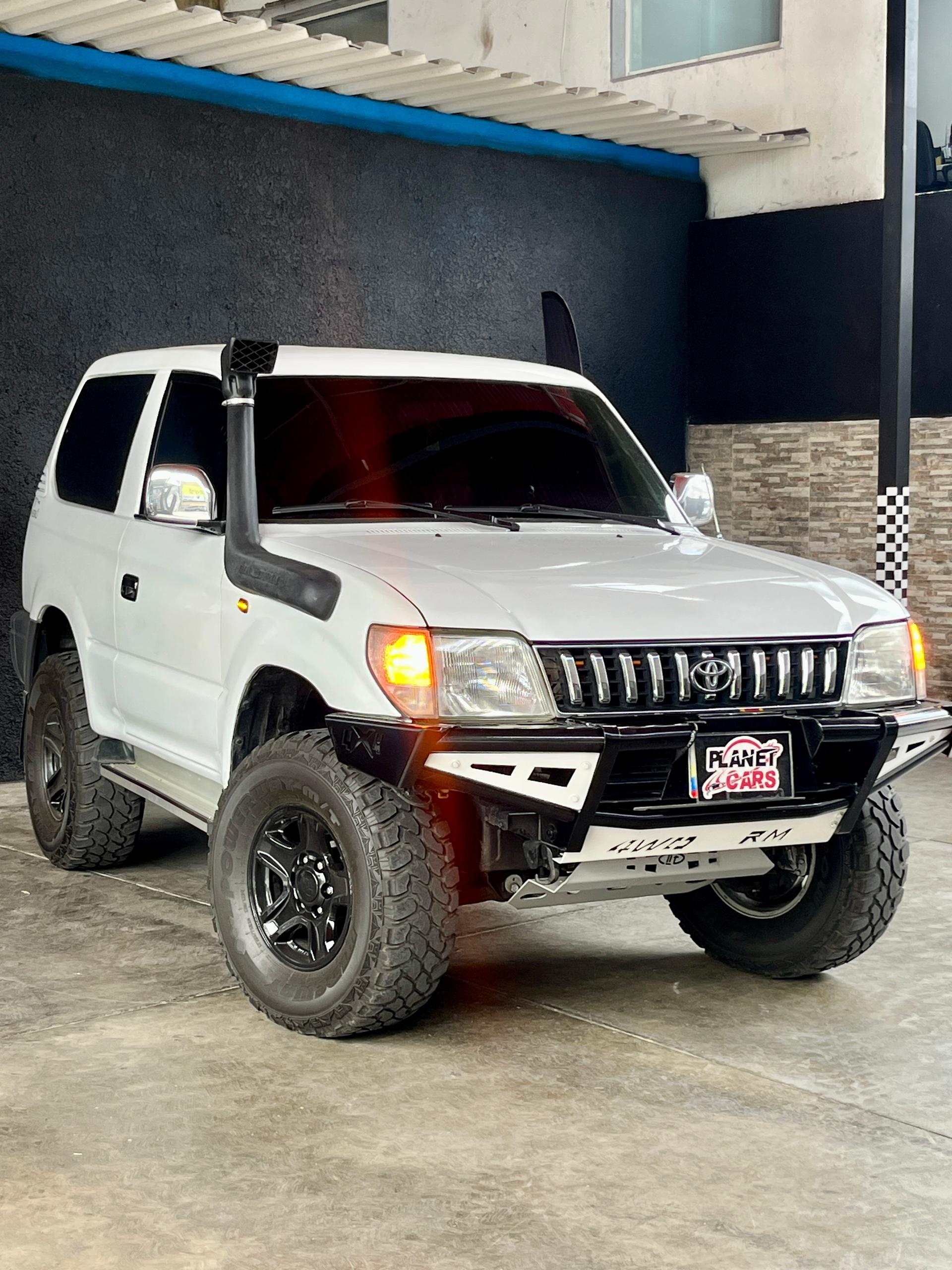 Marca Toyota ▫Modelo: Meru  Año 2.007