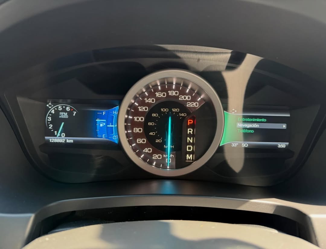 Ford Explorer XLT2014