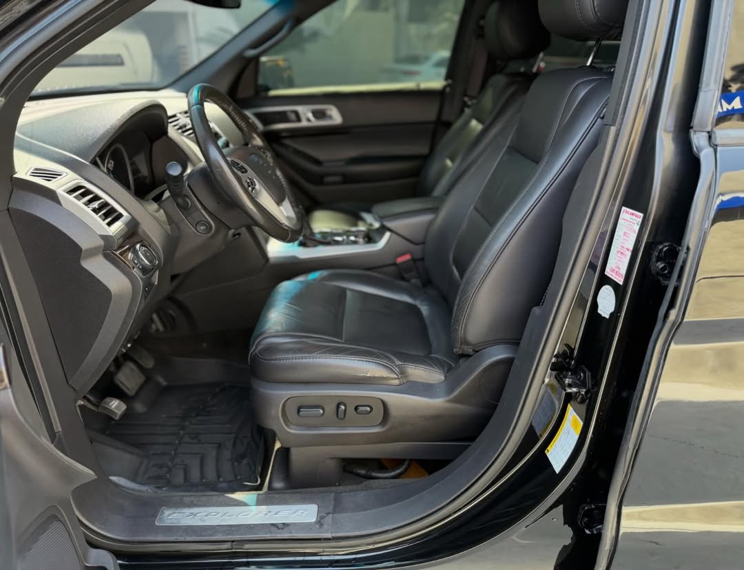 Ford Explorer XLT2014