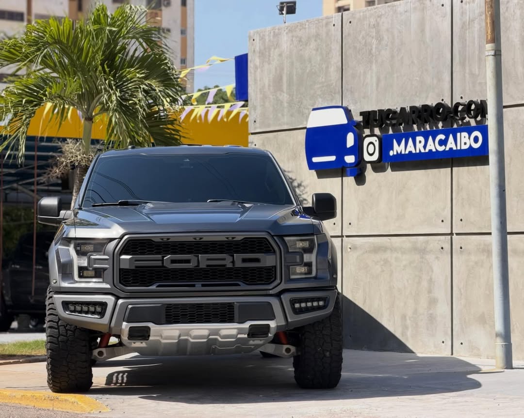 Ford F-150 Raptor
