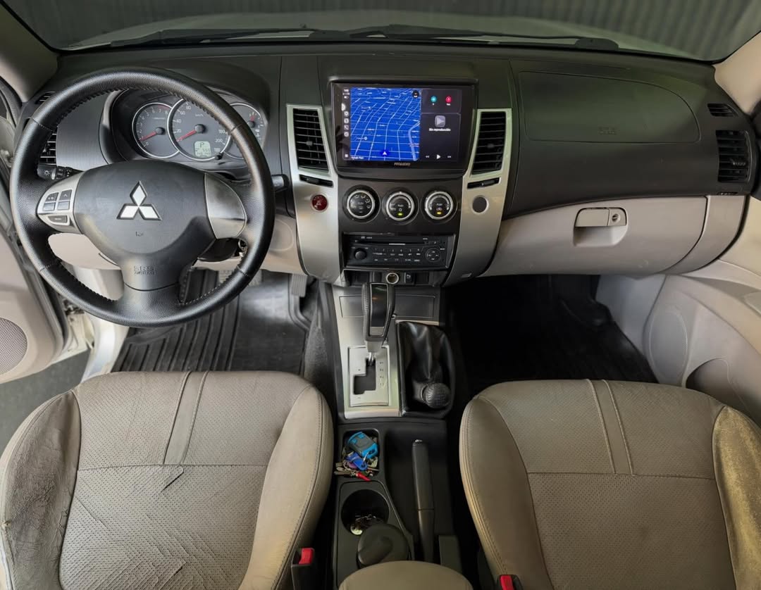 Mitsubishi Montero GLS 2014