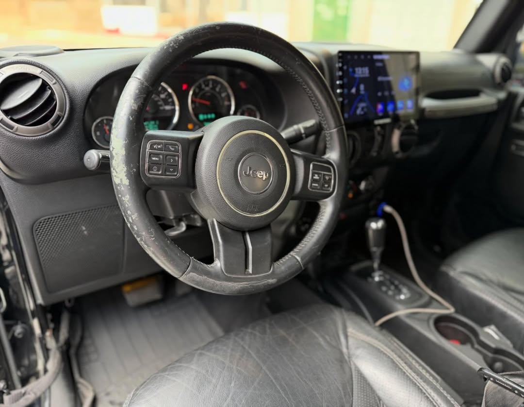 Jeep Rubicon 2015
