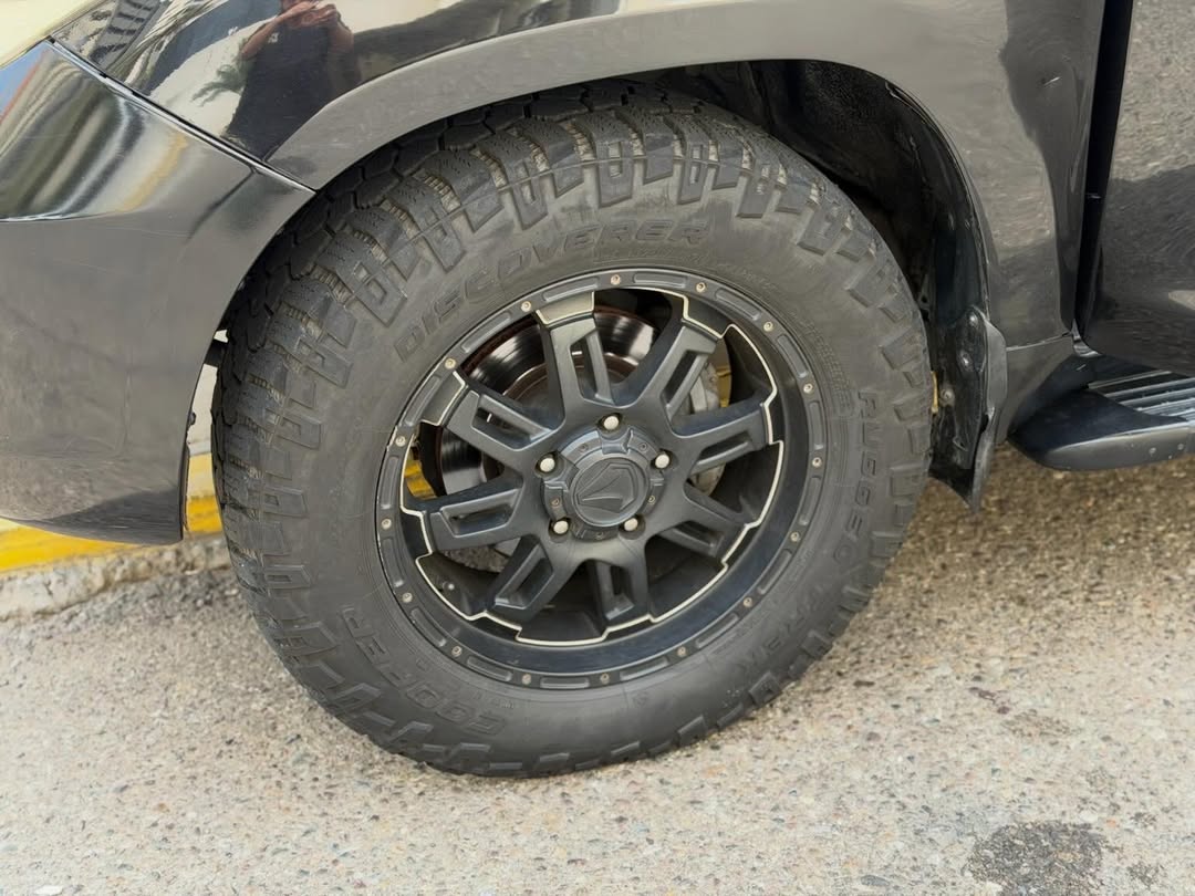 Toyota Land Cruiser VX 2008