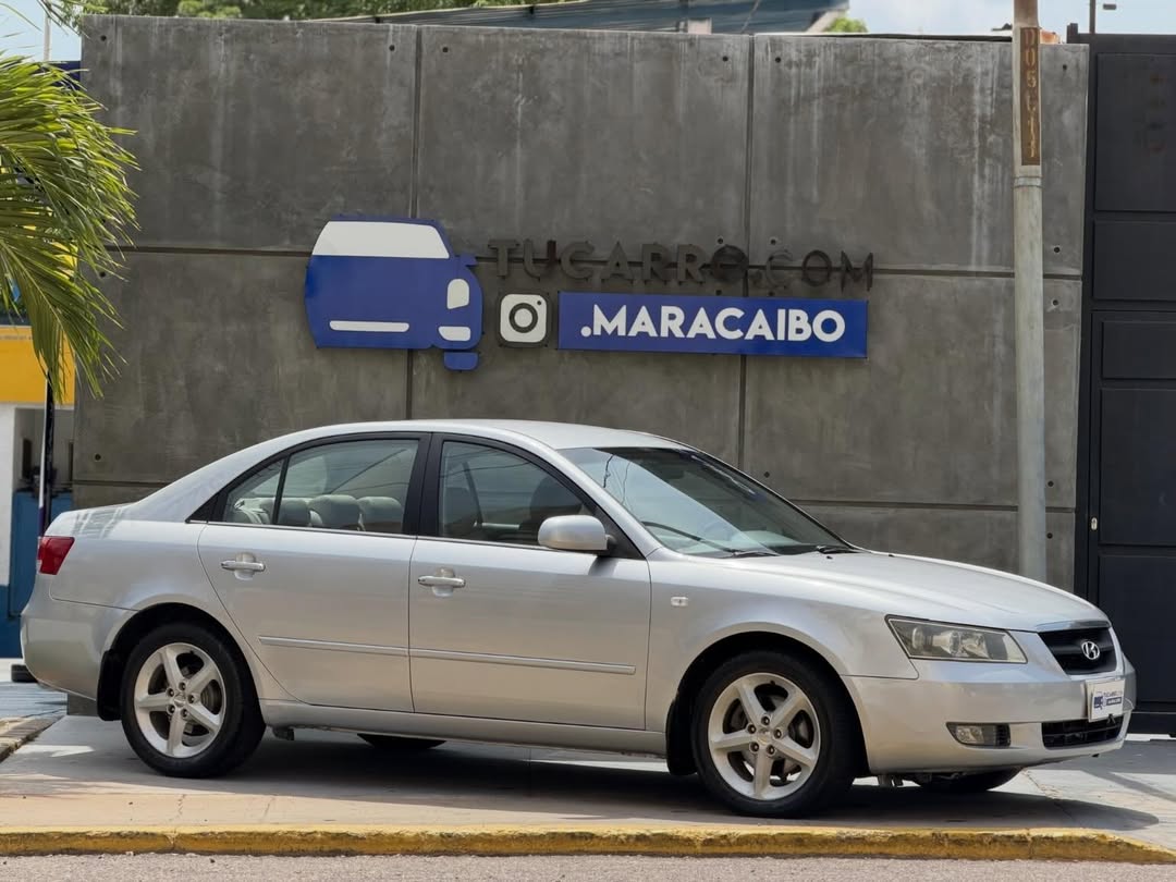 Hyundai Sonata 2008