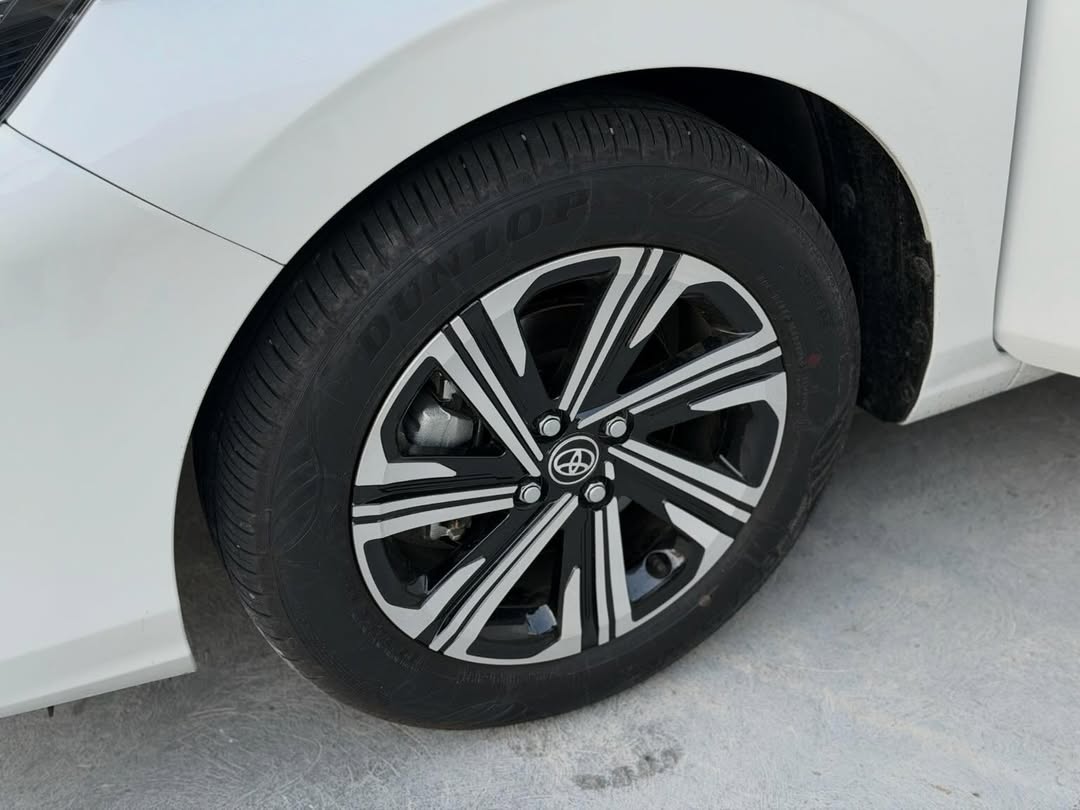 Toyota Yaris E 2026