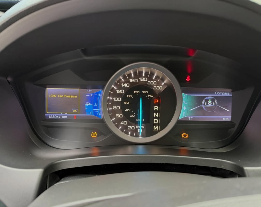 Ford Explorer Limited 2012