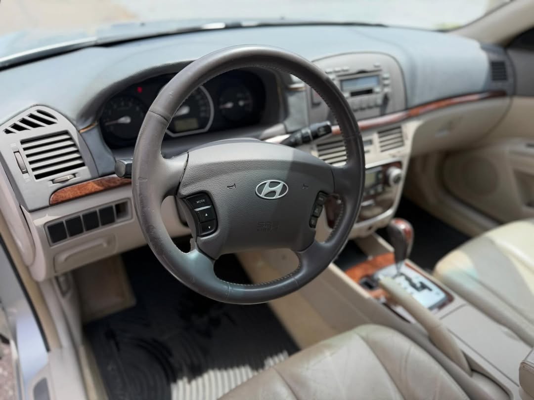Hyundai Sonata 2008