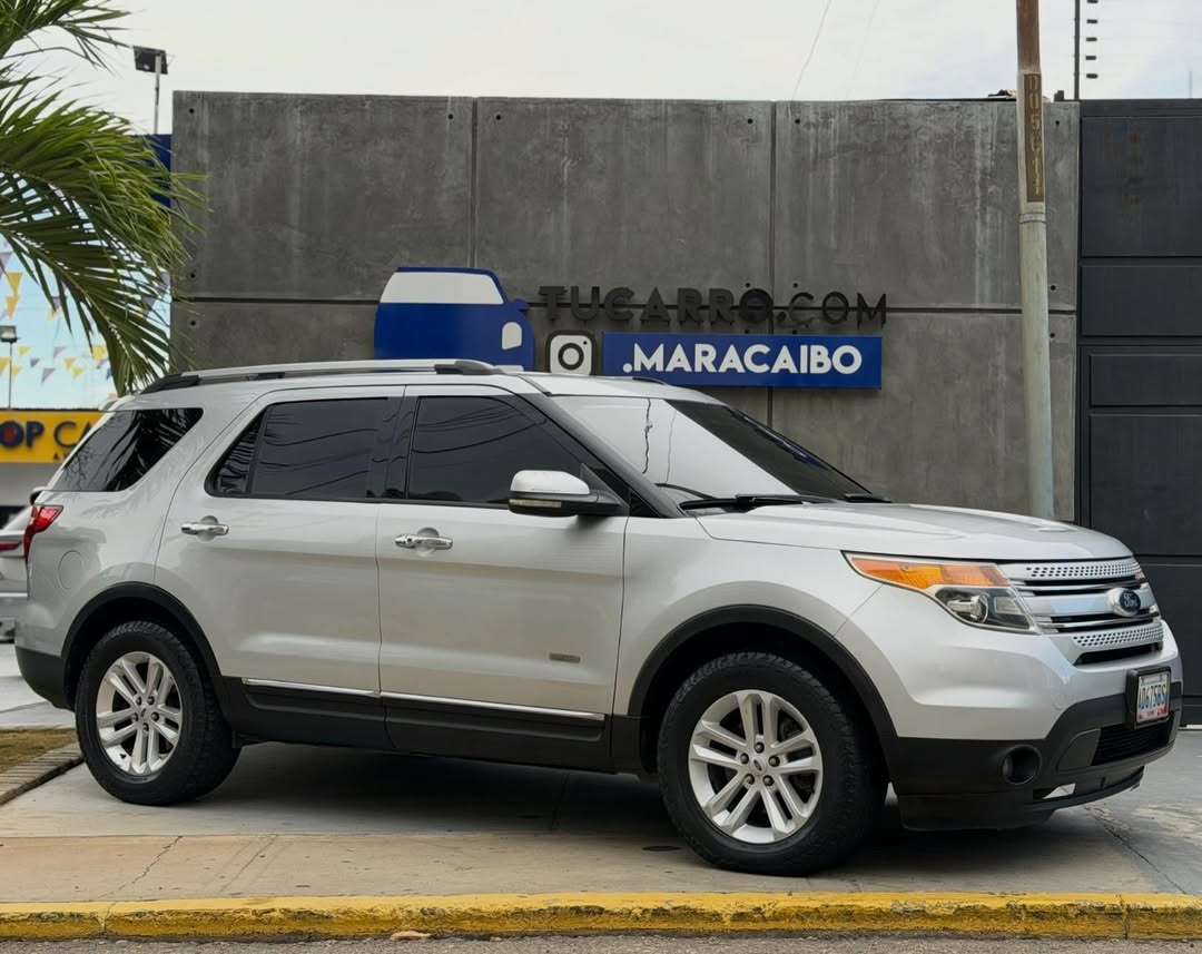 Ford Explorer Limited 2012