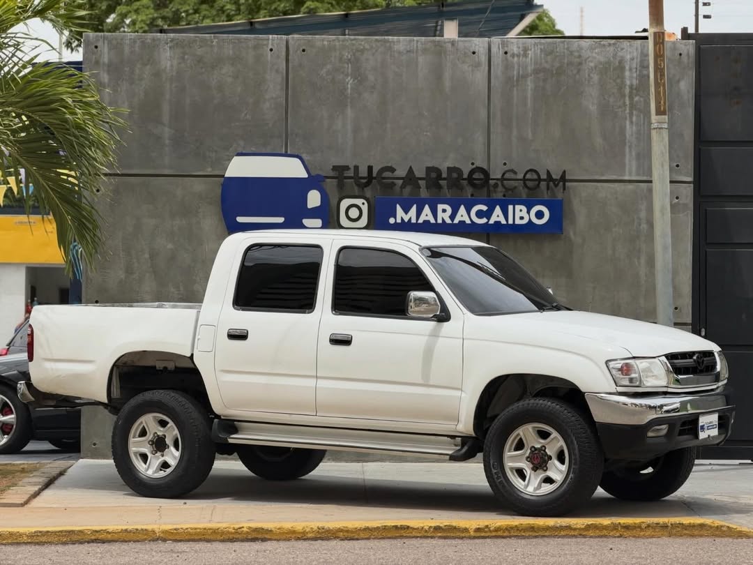 Toyota Hilux 2005