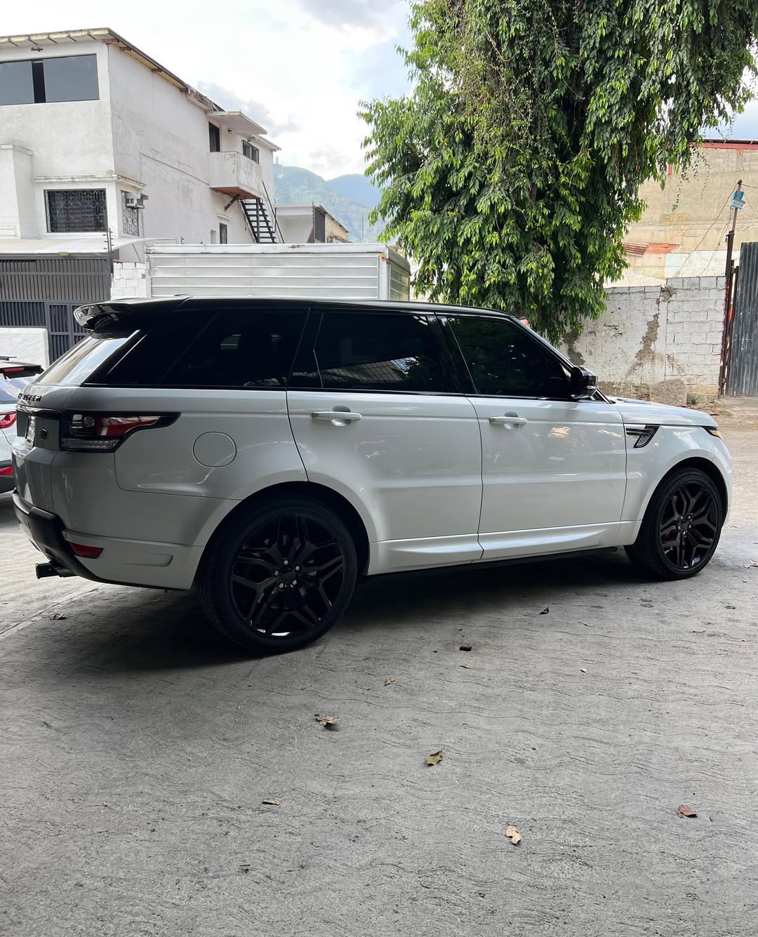 Land Rover Sport 2014