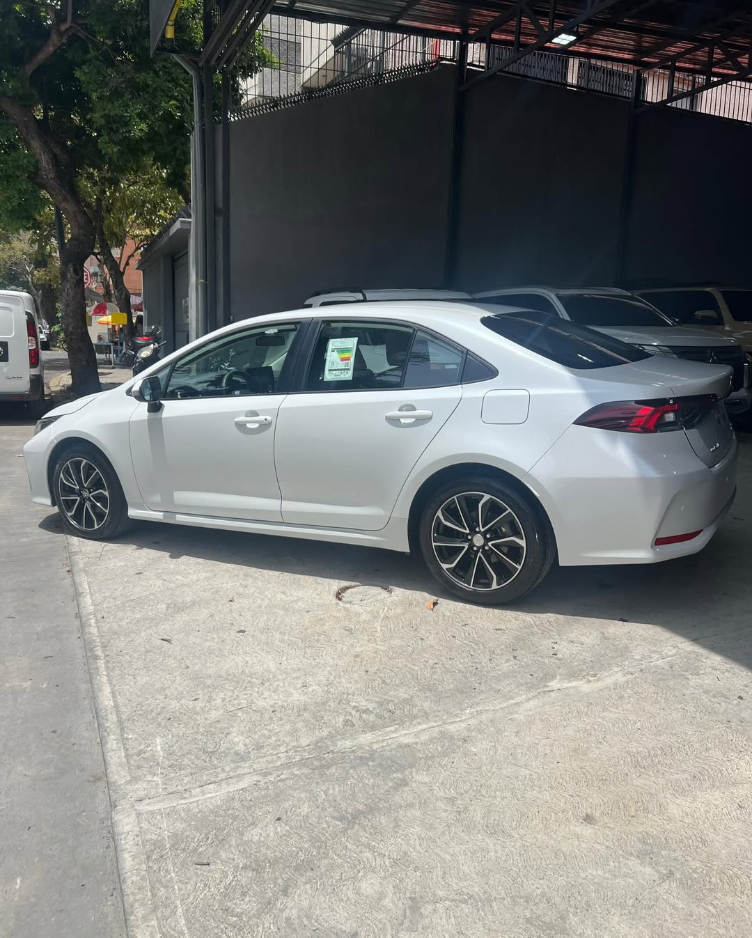 Toyota Corolla XLI (Dubái) 2025