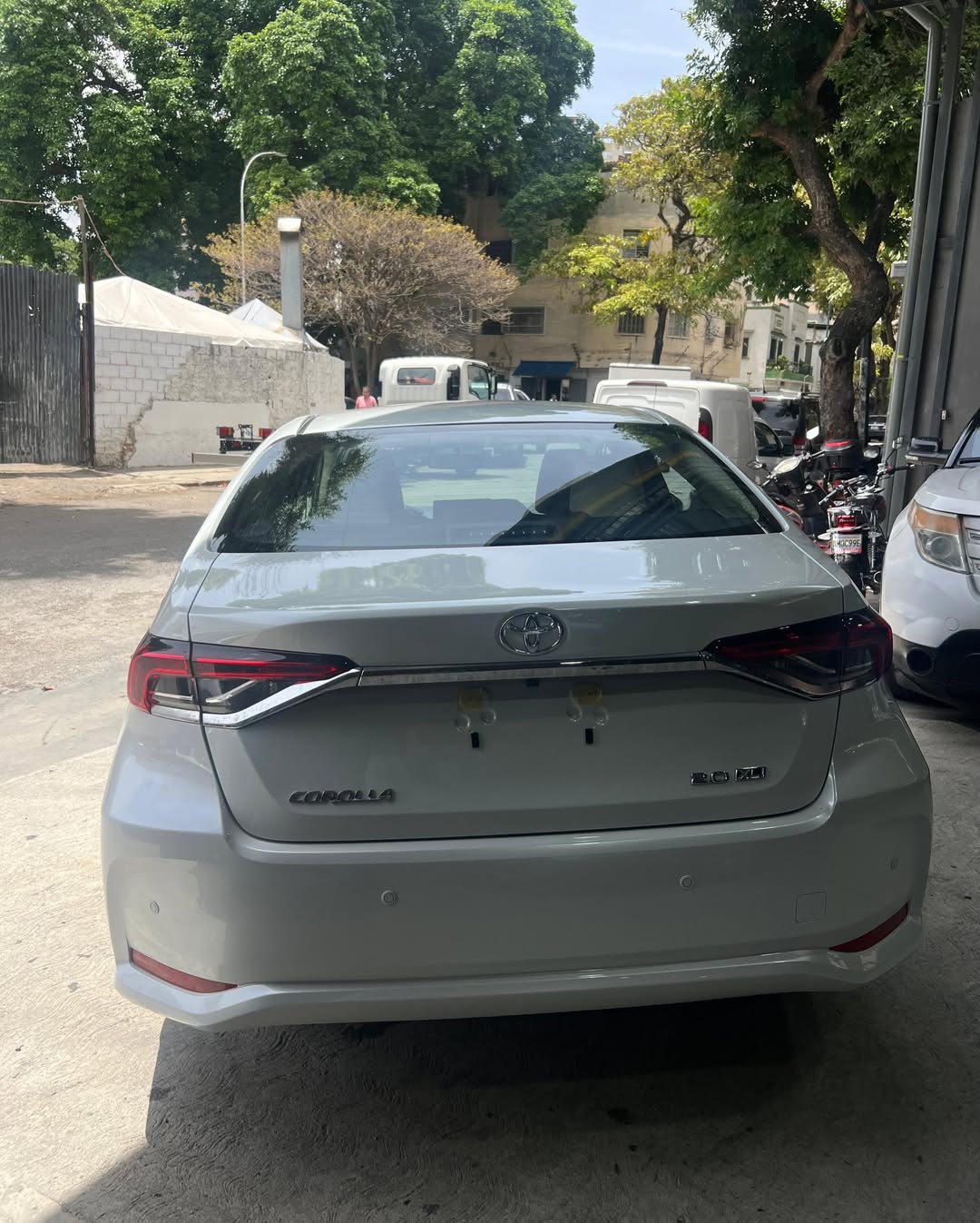 Toyota Corolla XLI (Dubái) 2025