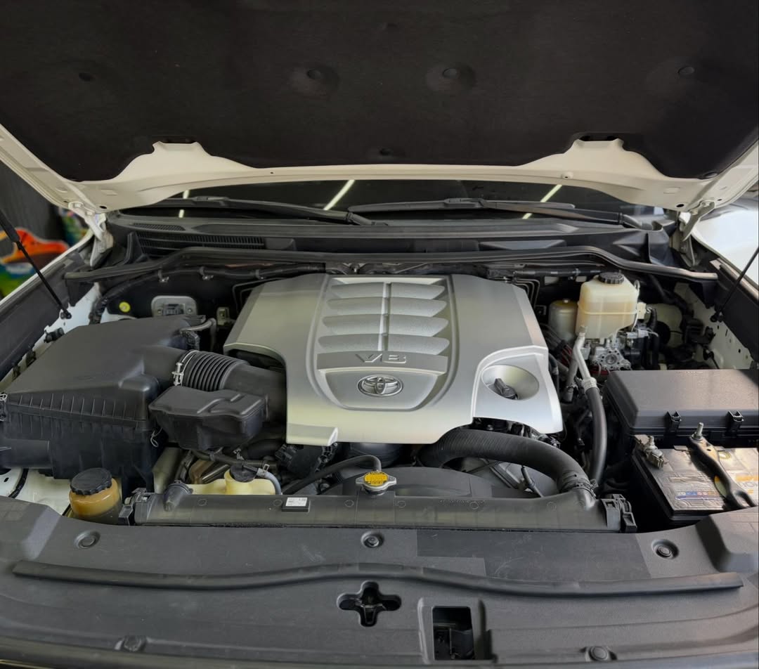 Toyota Land Cruiser  VXR 2016