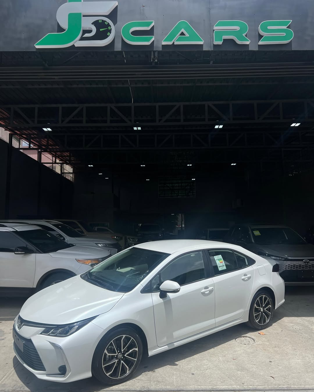 Toyota Corolla XLI (Dubái) 2025