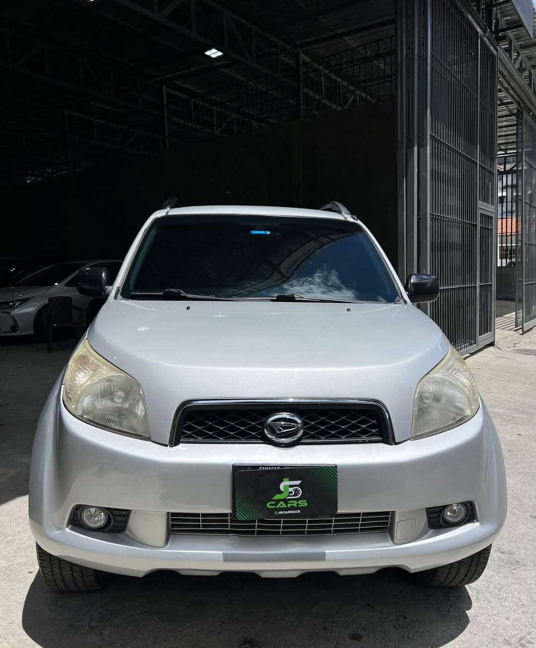 Daihatsu Terios Bego 2011