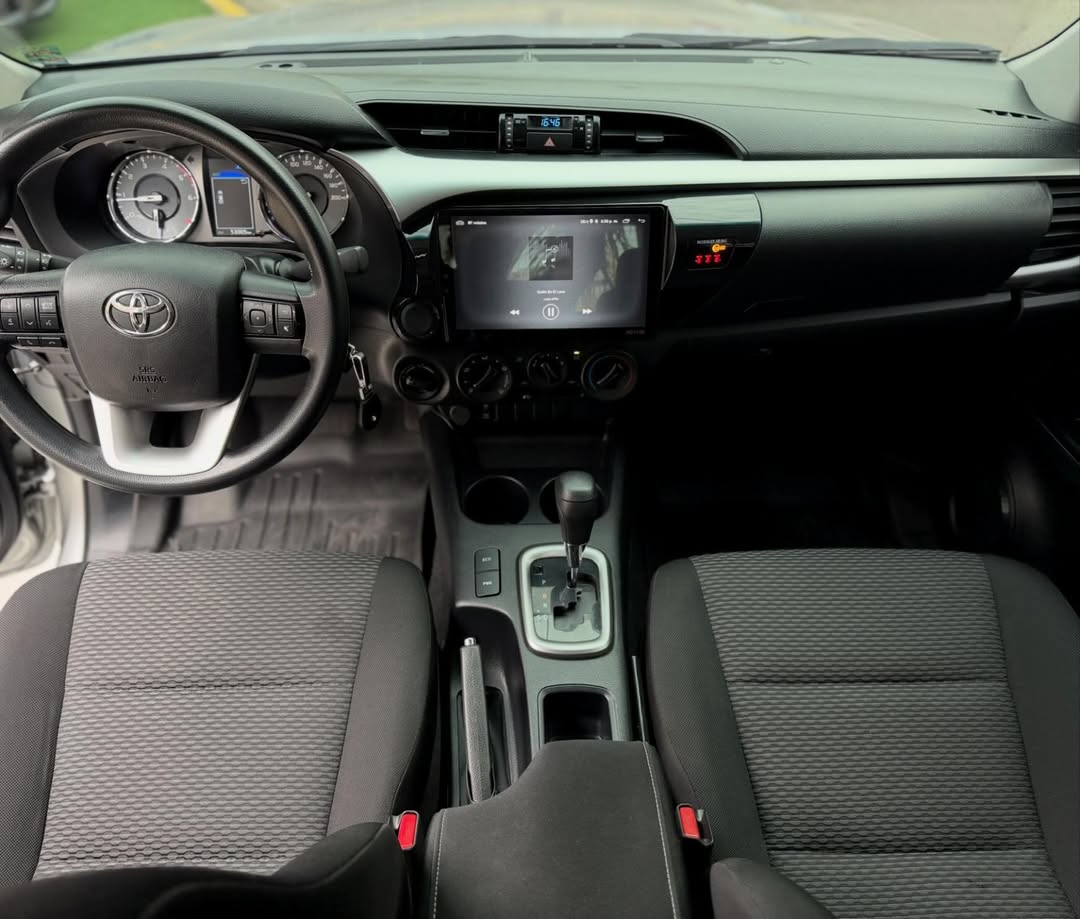 Toyota Hilux 2025