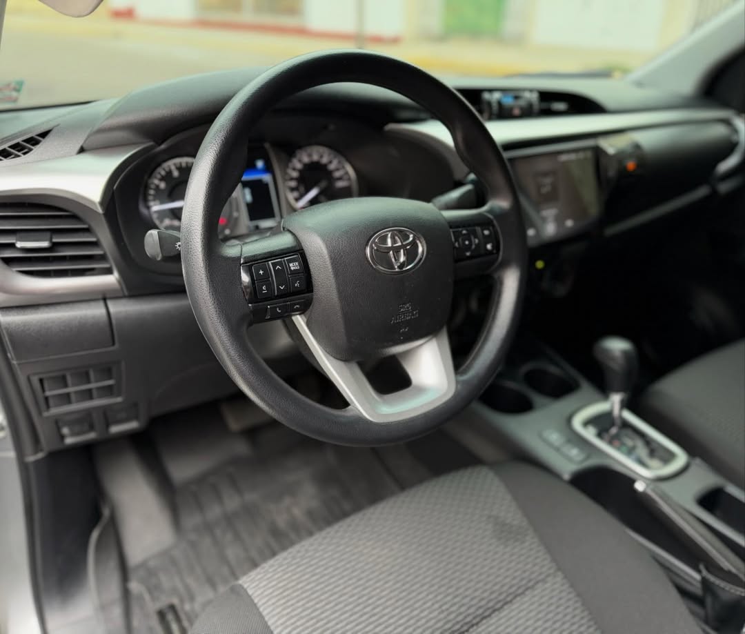 Toyota Hilux 2025
