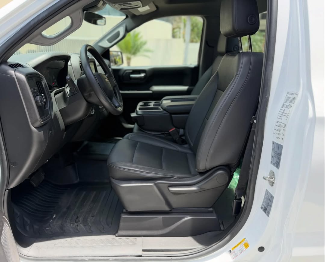 Chevrolet Silverado 2023