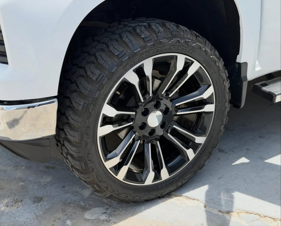 Chevrolet Silverado 2023