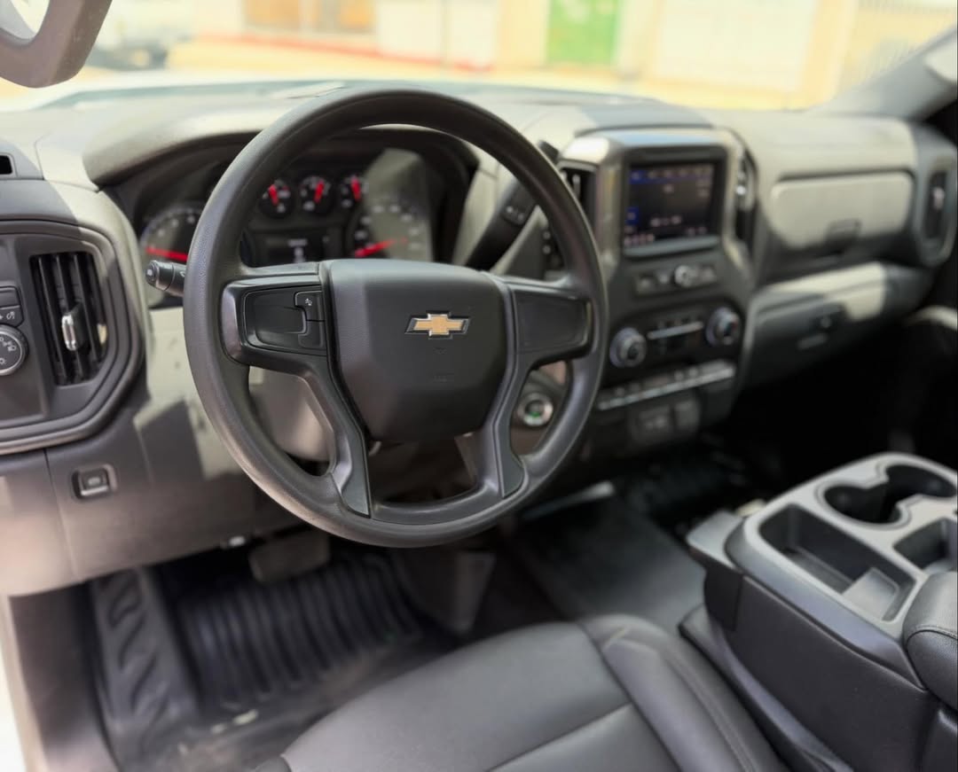 Chevrolet Silverado 2023