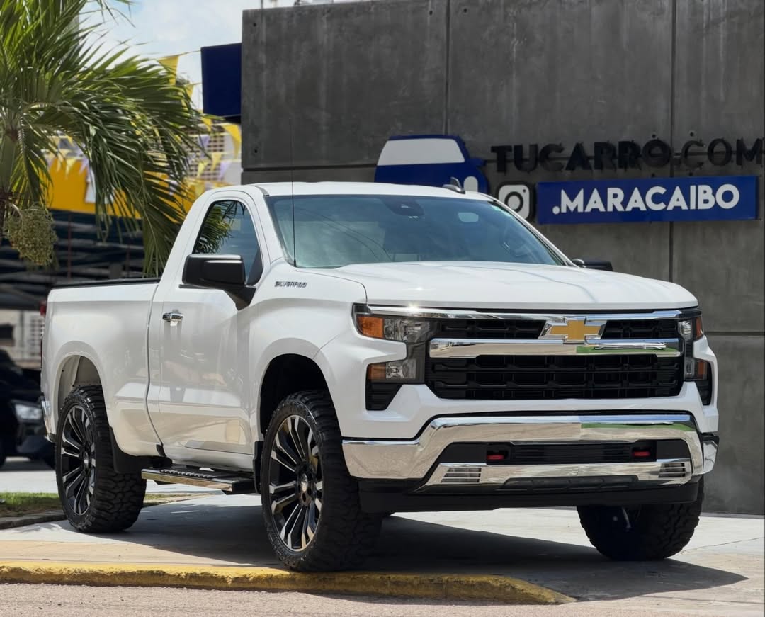 Chevrolet Silverado 2023