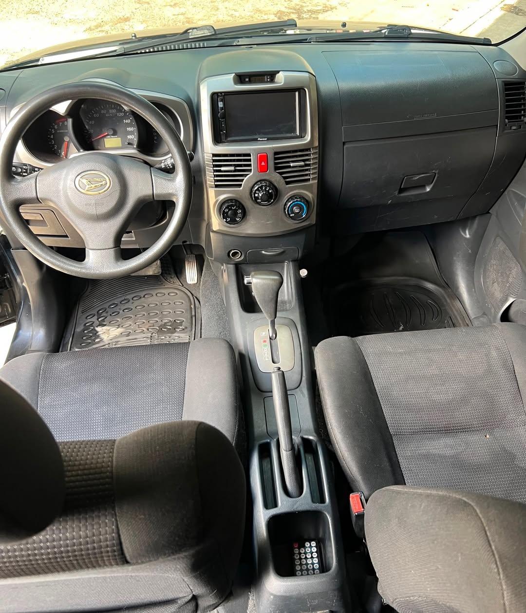 Daihatsu Terios Bego 2010