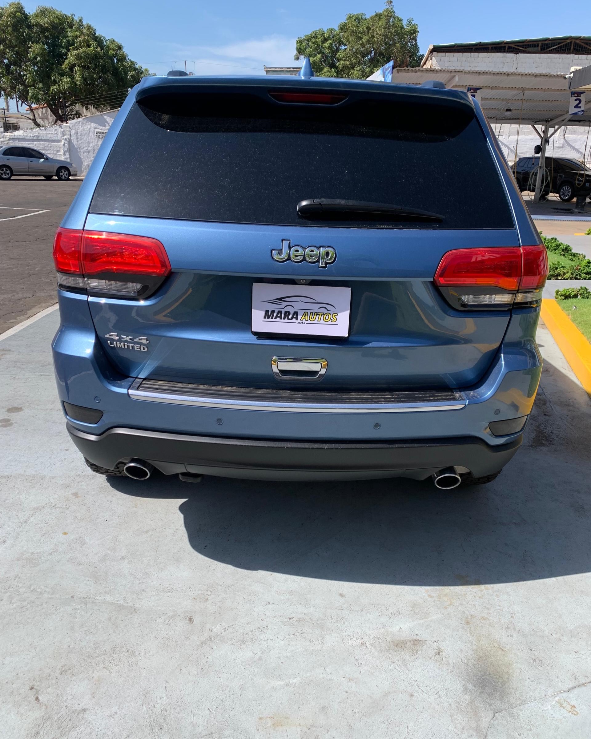 Jeep Grand Cherokee Limited 4g+ 2013