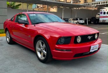 Ford Mustang 2008