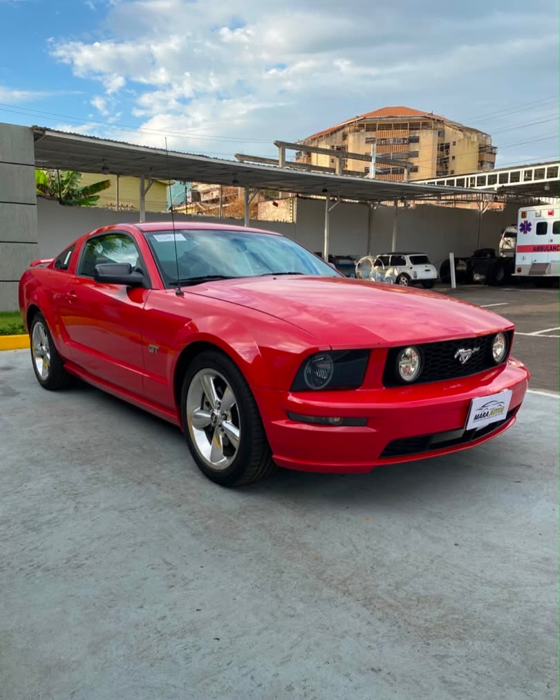 Ford Mustang 2008