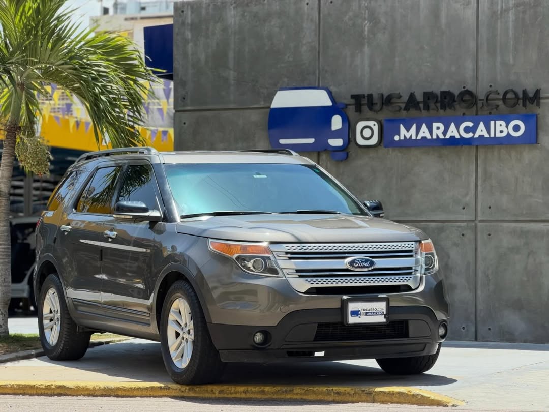 Ford Explorer XLT