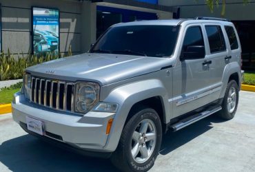 Jeep Cherokee kk 2010