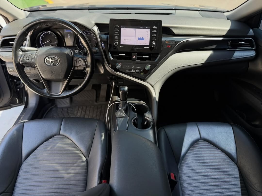 Toyota Camry Se 2021