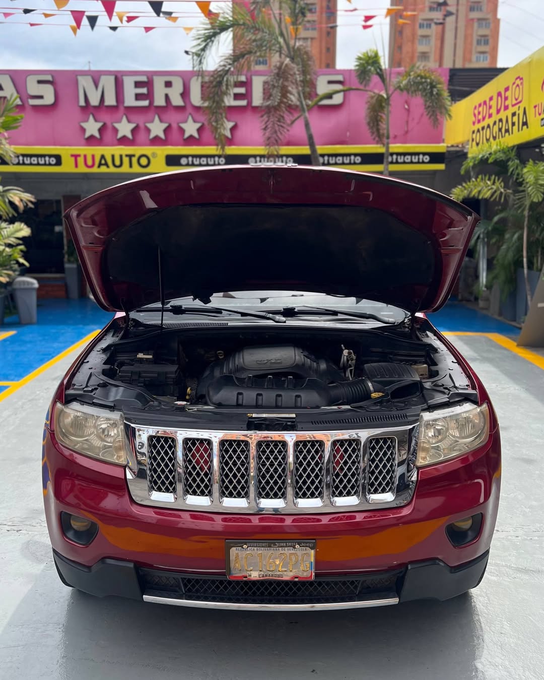 Jeep Cherokee  2011