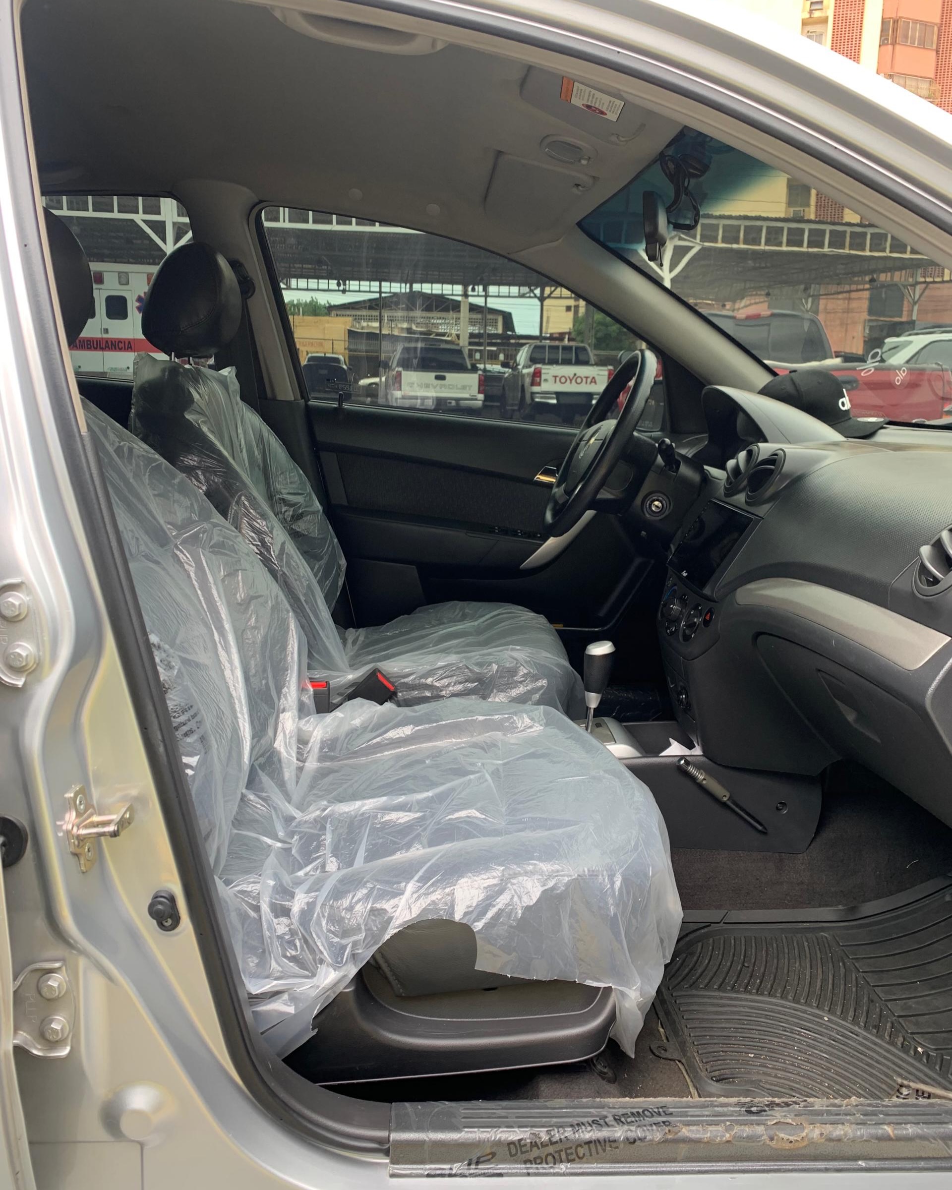 Chevrolet Aveo 2013 Dueños 2-1