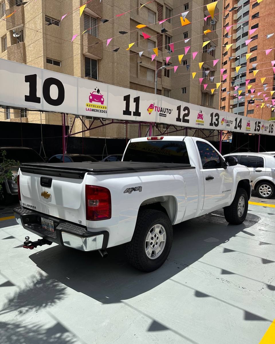 Silverado LT