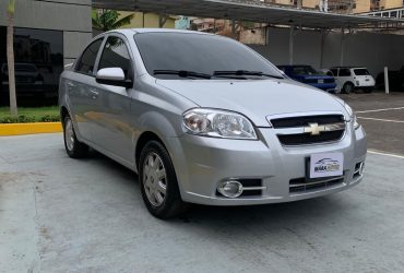 Chevrolet Aveo 2013 Dueños 2-1
